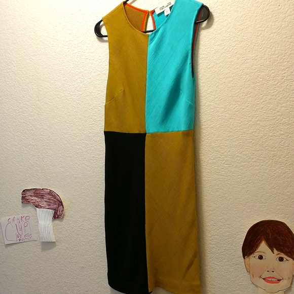 Diane Von Furstenberg Dresses & Skirts - *sold* Diane von furstenberg color block sleeveless a-line dress size 6